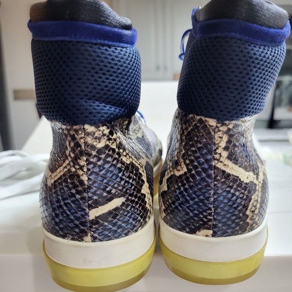 - Jimmy Choo size 9 - Picture 3 of 5